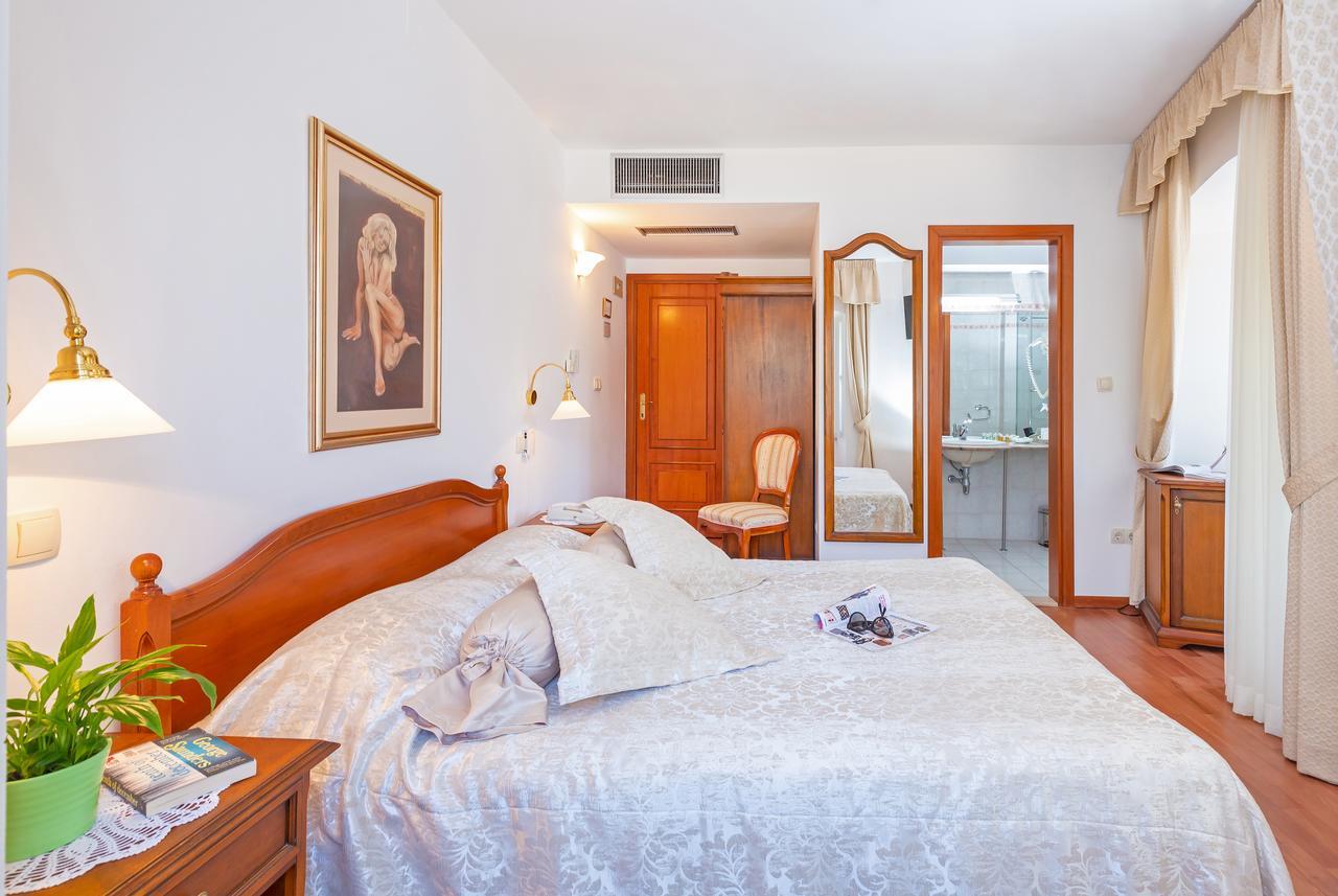 Hotel Ostrea Ston Exterior foto